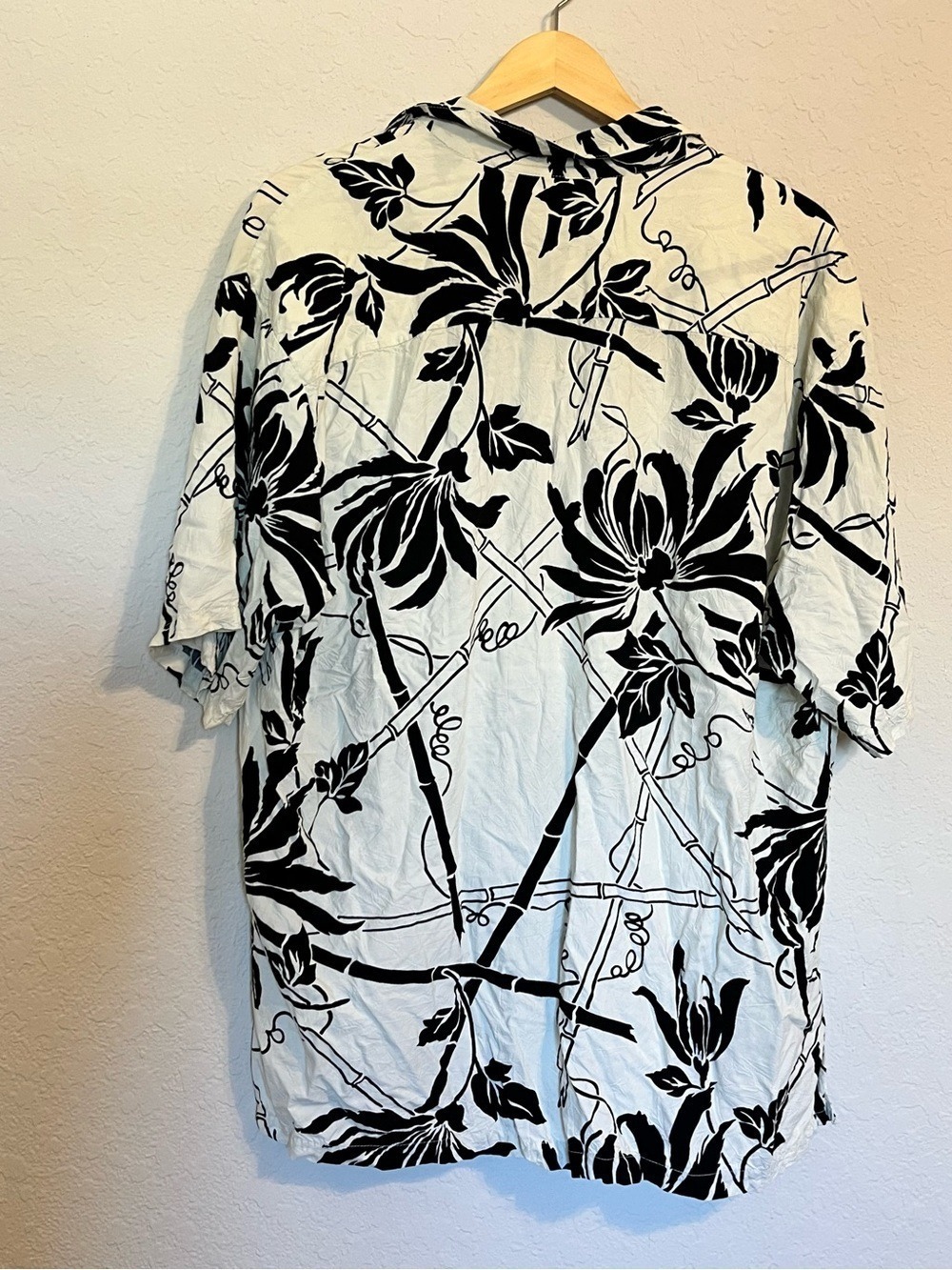 Tori Richard Honolulu Black White Tropical Crinkle Button Front Shirt XL Rayon - Picture 5 of 11